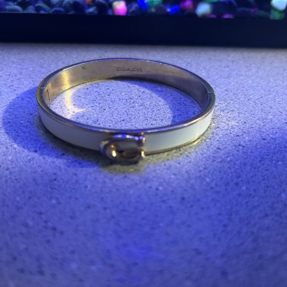 Coach Bangle - Picture 1 of 1